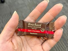 -M Stand(漕河泾印象城店)