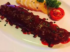 -Bamboo Bar & Grill Restaurant