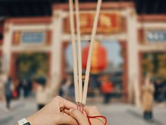 -龙华寺
