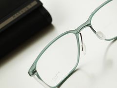 -目艮眼镜SHOWROOM(品牌集合店)