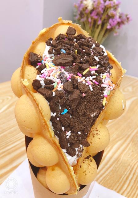 「奥利奥朱古力鸡蛋仔」奶油超级多 吃到最后有点腻 鸡蛋仔口味很好