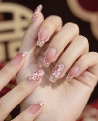 -桃色美甲沙龙