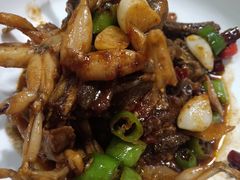 田鸡烧鱼乔-董厨煨汤馆(车站路店)