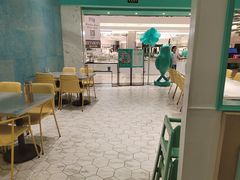 大堂-姚姚酸菜鱼·金戈戈香港豉油鸡(喜荟城联名店)