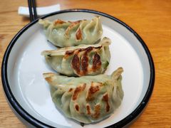 -渝半城经典川粤菜(重庆天地店)