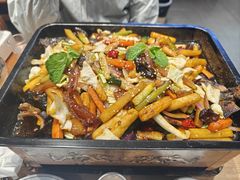 -干老庆贵州留一手烤鱼·地摊火锅(财经大学店)