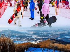 -中旅松花湖滑雪场