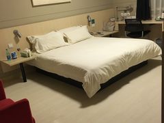 -锦江之星(西安五路口地铁站万达广场店)