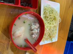 -张太婆老妈蹄花川菜馆·中华餐饮老字号(望平街店)
