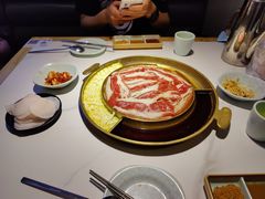 澳洲雪花方切肉-猪啊牛呀羊啊铜盘烤肉(正大广场店)