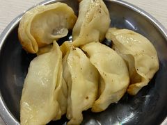 -黄阿姨锅贴大王(万航渡路店)