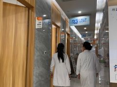 -上海仁爱医院口腔科 · 种植