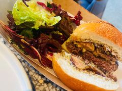 鹅肝牛肉汉堡-Cooking Man(中懋天地店)