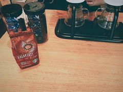 -星巴克臻选(济南万达店)