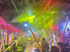 -喜鹊音乐酒馆(西街店)
