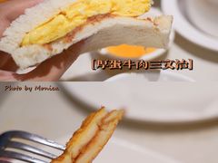 -香港新发烧腊茶餐厅(书城店)