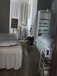 -IDEA·艾蒂尔科技美肤·日式美甲美睫集合店