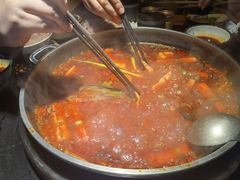 -王婆乔鲜鱼自助火锅(蜀汉路店)