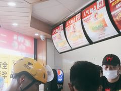 -华莱士·全鸡汉堡(浦东南路店)