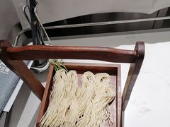 -红鼎豆捞·非遗鲍皇汤火锅(宝丰路店)