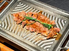 -蟹犇前•帝王蟹雪蟹(陆家嘴店)
