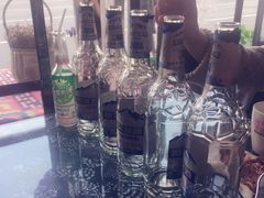 -愉肴麻辣香锅(中山路店)