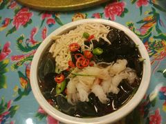 -闯关东东北农家菜(崂山石老人店)