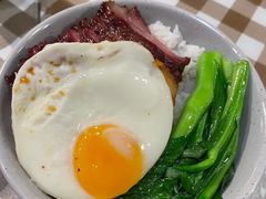 -新大咀港式茶餐厅(宝山万达店)