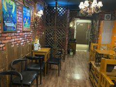 -MAX伯爵趣味互动密室逃脱(大坪D馆店)