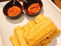 香煎石屏豆腐-云海肴·汽锅鸡·云南代表菜(天津国金汇店)