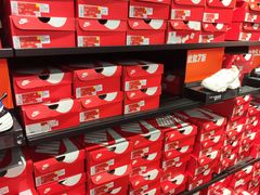 -NIKE上海青浦优选体验店