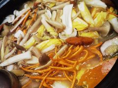 -菌之家·专业纯野生菌火锅·特色炒菌
