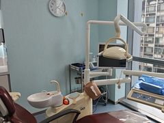 -极光口腔·矫正种植修复(锦江店)