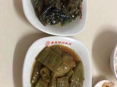 蒜茄子-满满高压锅焖牛肉(七纬路店)