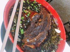 -小龙大肉面馆