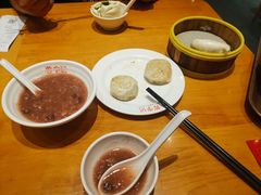 -蓉李记成都名小吃(二七万达店)