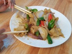 -三姐妹·海鲜大排档