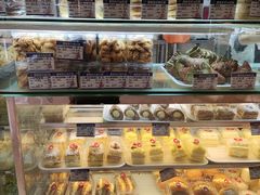 -白玉兰食品甜凤店(合生汇店)