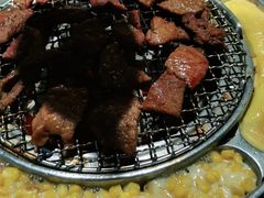 -青瓦炭韩潮烤肉(花园道店)