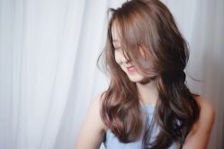 -PE SALON