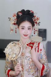 -桃子造型婚纱礼服(凤起广场店)