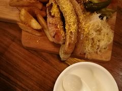 烤肠拼盘-麦落精酿啤酒餐吧(先农大院店)
