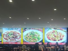 -川流不息·地道川菜·小龙虾(松东路店)