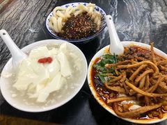 -西月城谭豆花(春熙路店)