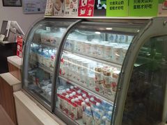 -绿姿鲜奶烘焙(新城花园店)