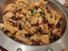 -小鱼小牛·鱼牛干锅·脆鱼火锅(世欧广场店)