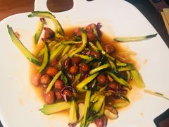 东北大拌菜-胖哥俩肉蟹煲(世茂国际广场店)
