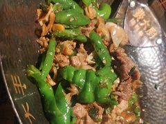 -费大厨辣椒炒肉(高铁吾悦广场店)