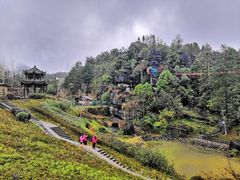 -梭布垭石林景区