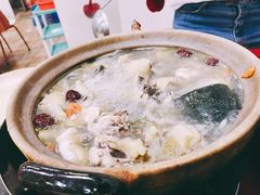 -濠轩阁特色生蚝火锅(水湾路店)